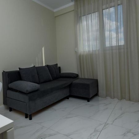Olive 301 Apartment Peraia  Ngoại thất bức ảnh