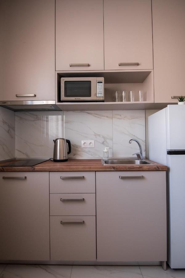 Olive 301 Apartment Peraia  Ngoại thất bức ảnh